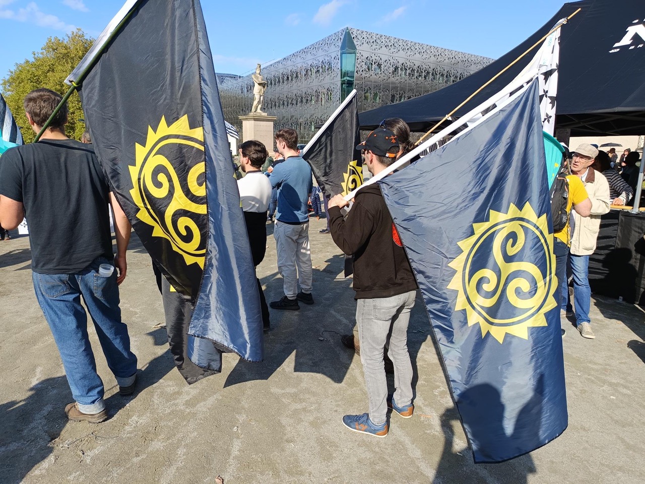 Manifestation pour la Bretagne Réunie : la rue appartient à ceux qui y descendent (et pas qu’à la gauche) [L’Agora] (1/1)