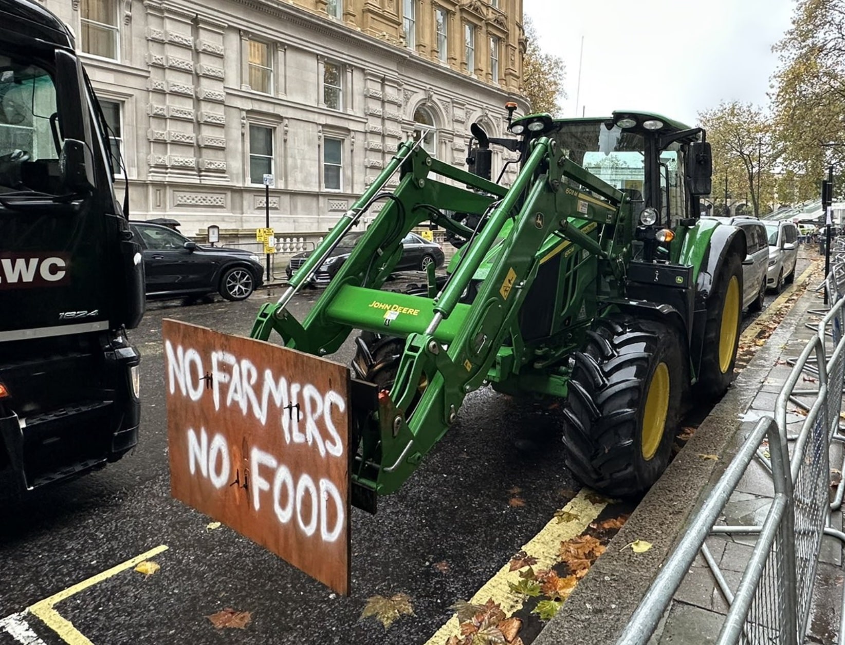 « Pas d’agriculture, pas de nourriture, pas d’avenir » : les agriculteurs britanniques se soulèvent contre la nouvelle réforme fiscale